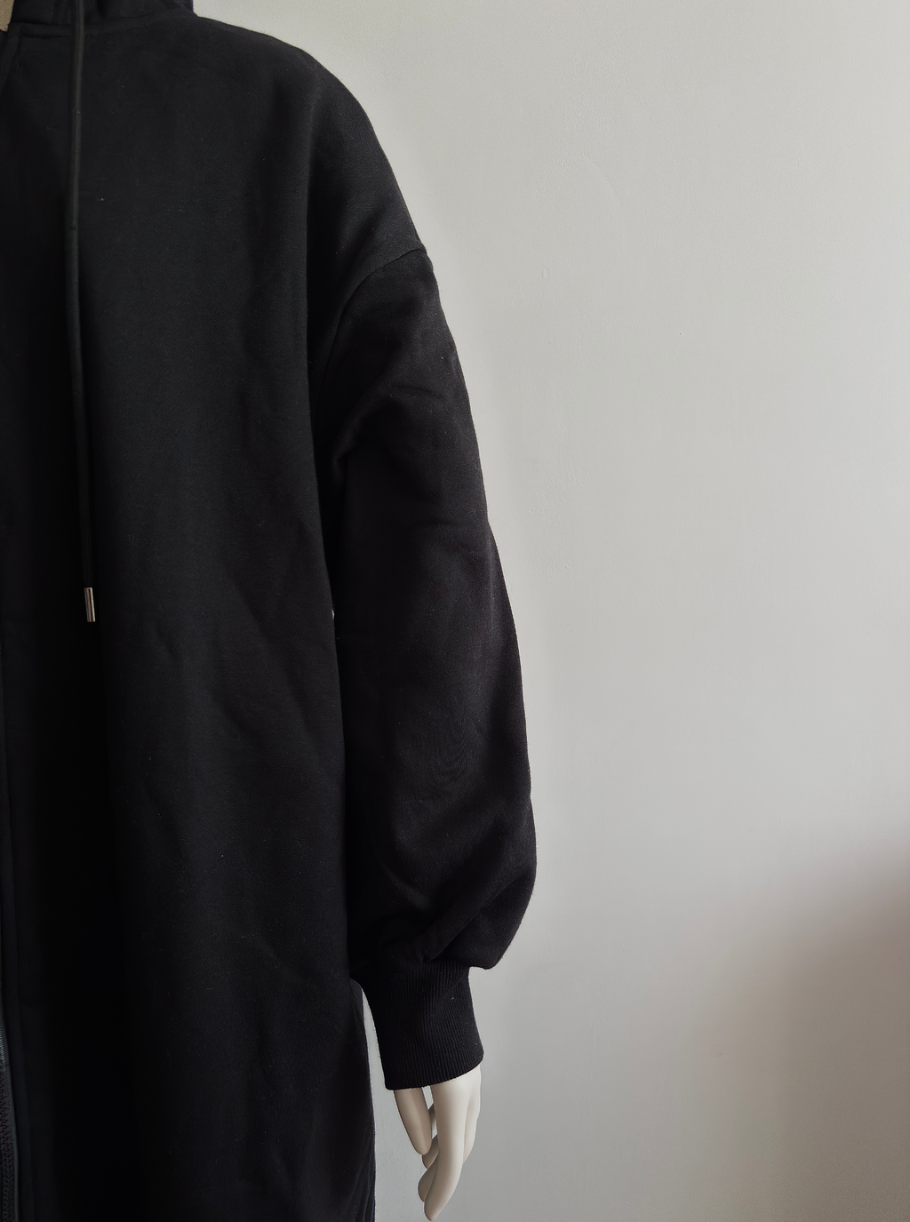 Robe à Capuche Zippée - Noire